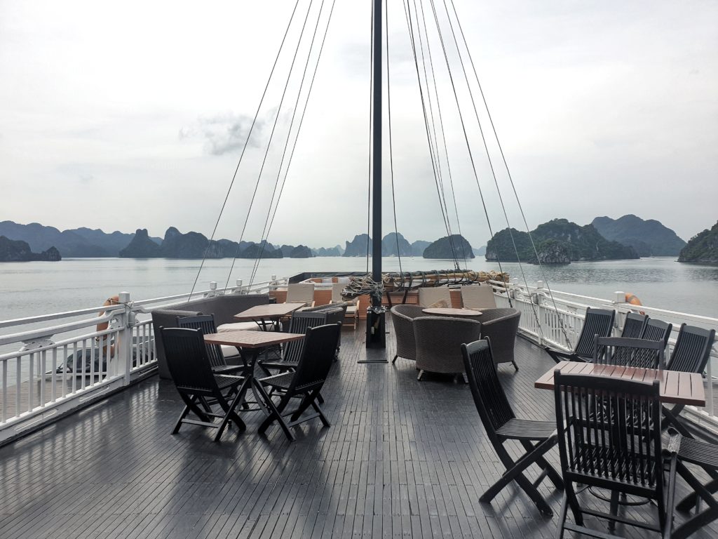 Paradise Luxury Cruise, Ha Long Bay, Vietnam