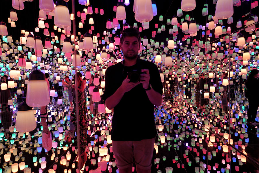 Digital Art Museum , teamLab Borderless, Tokyo, Japan